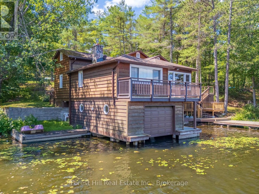 1062 PINE LAKE ROAD, 