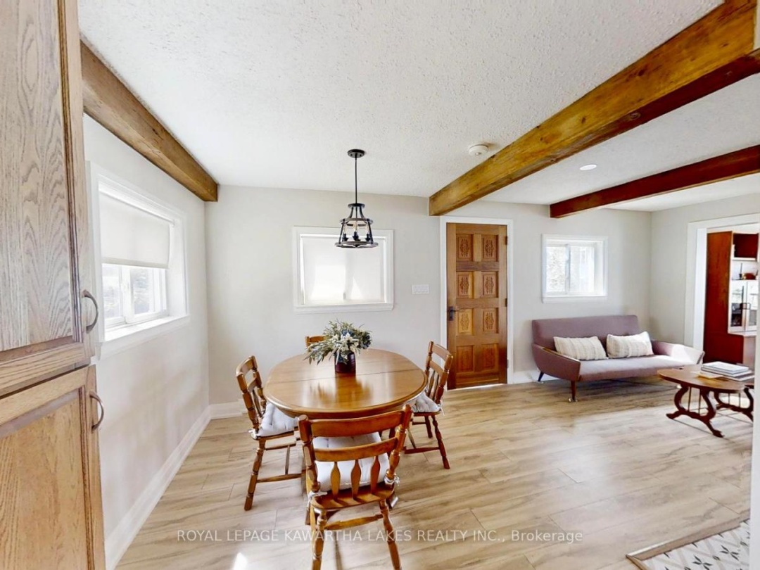 92 ALSOPS BEACH ROAD, Lake Simcoe