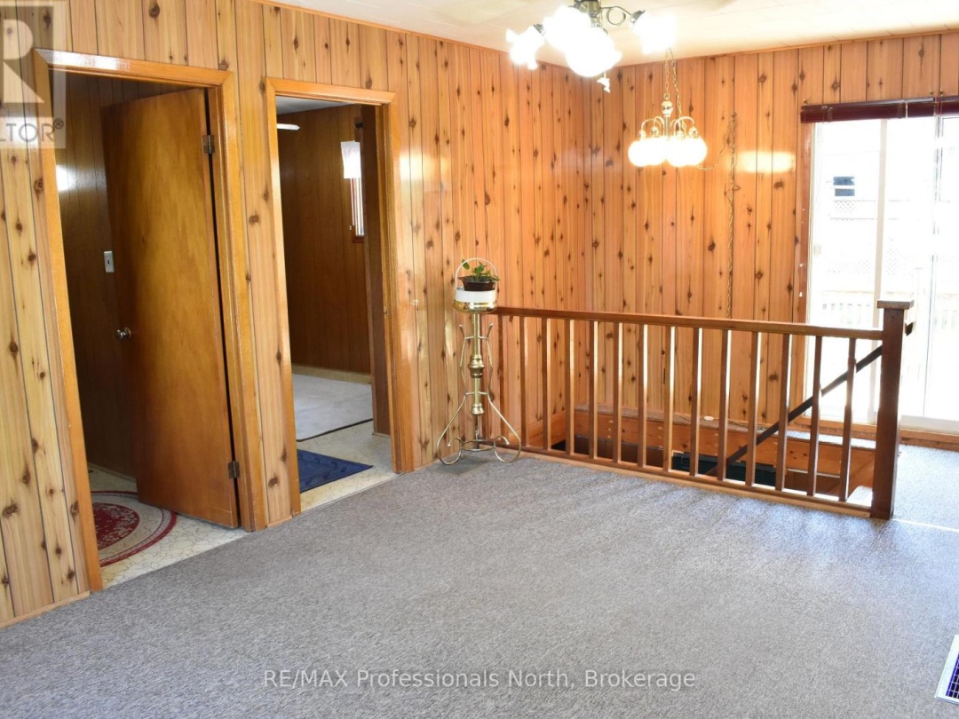 12802 Highway 35, Minden Hills (Minden)