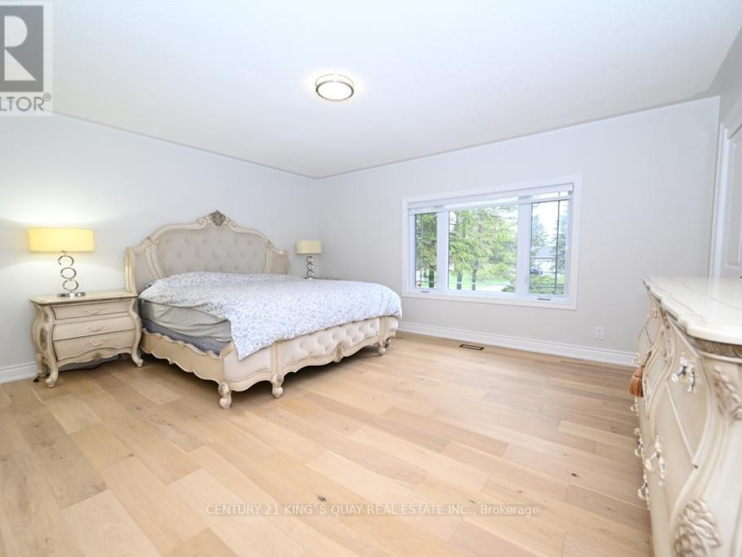 88 BAYSHORE DRIVE, Lake Simcoe