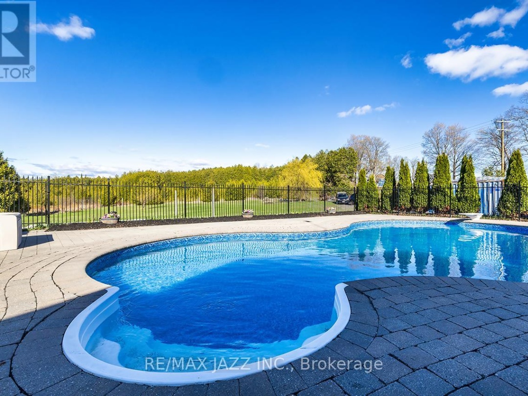 3 ROYAL OAK ROAD, Kawartha Lakes (Mariposa)