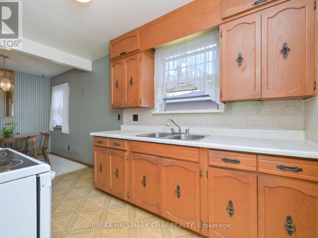 20 LEACH STREET, 