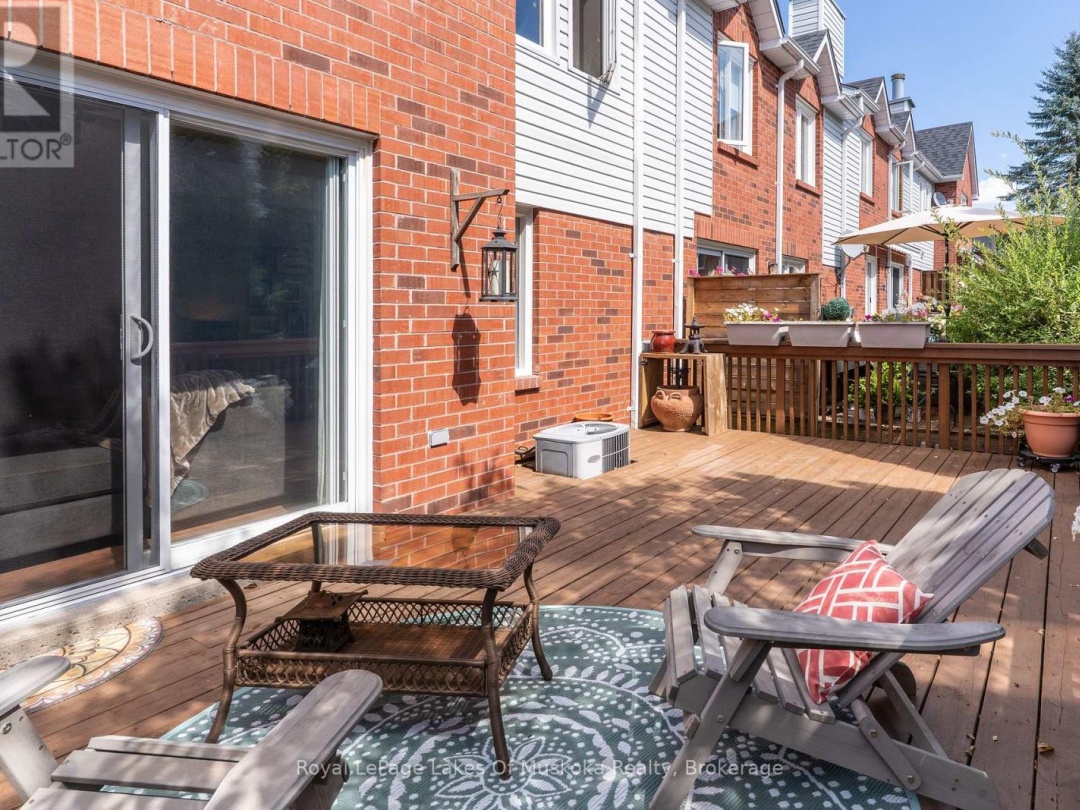 50 SHORELINE DRIVE, Muskoka River