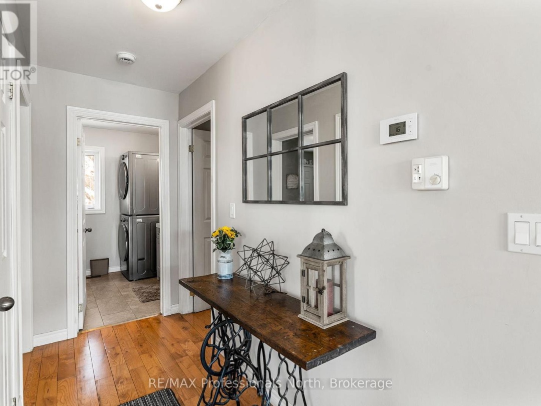 3179 TRAPPERS TRAIL, Miskwabi Lake