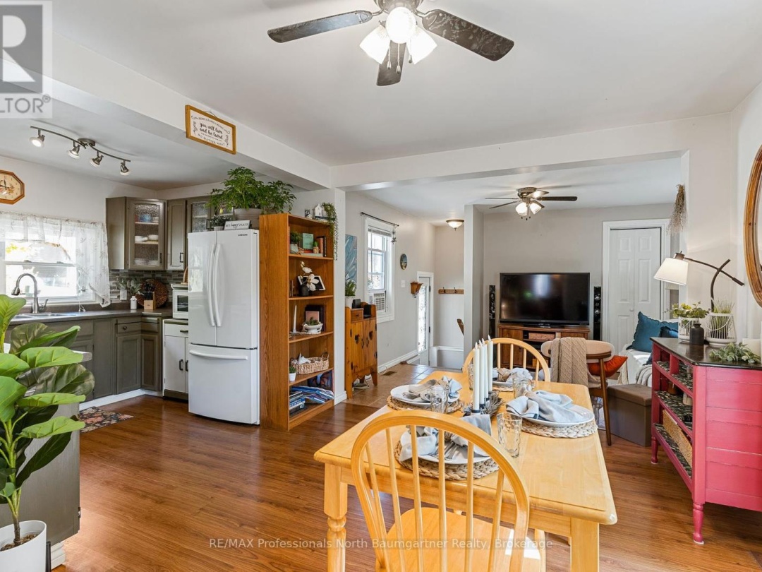 1834 SCOTCH LINE ROAD W, 