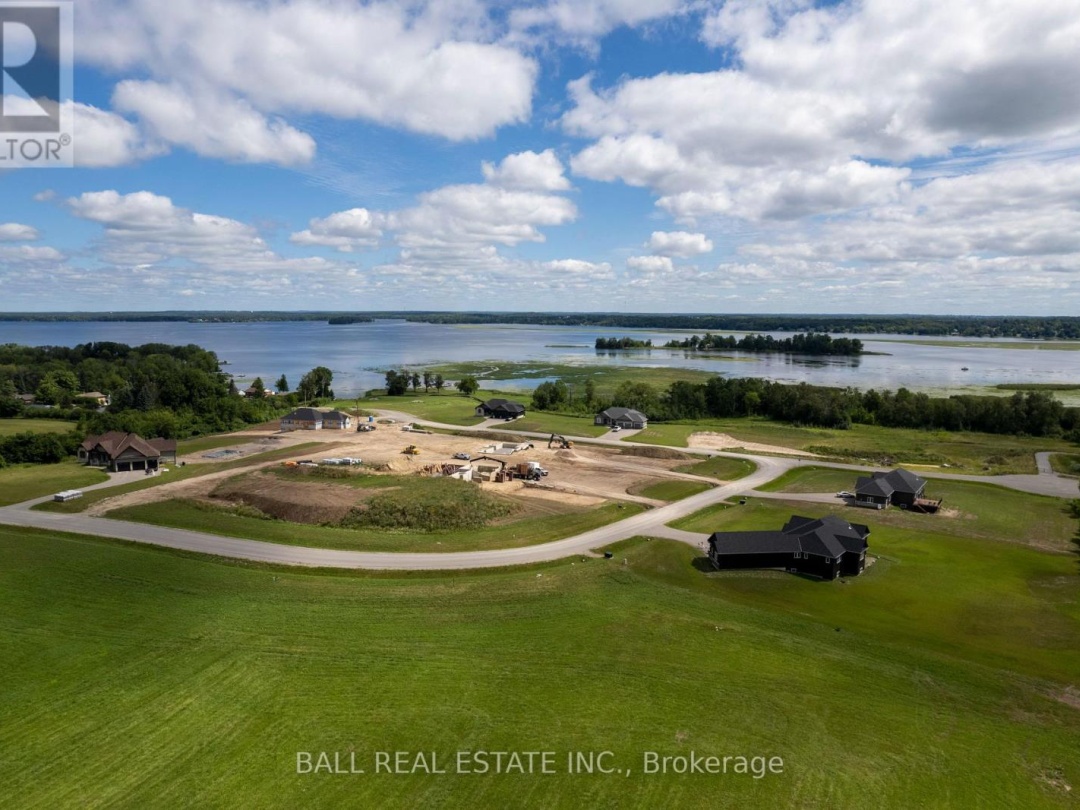 49 LAKEVIEW CRESCENT, Pigeon Lake