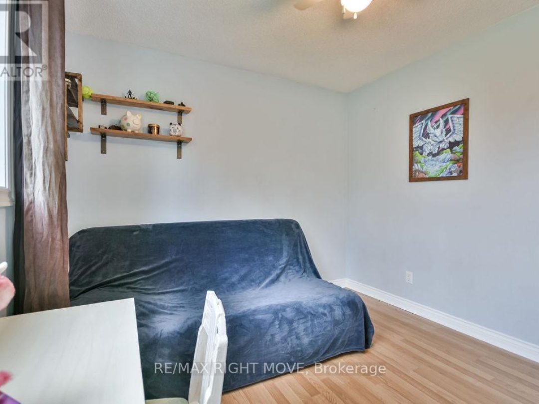 3811 LEO CRESCENT, Barnstable Bay