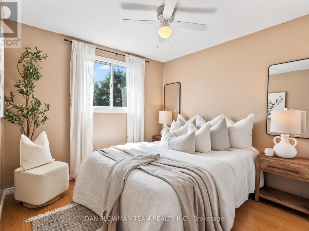 20 OWL COURT, 