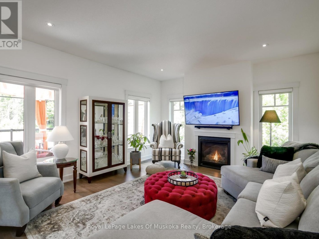 75 SELKIRK DRIVE, Huntsville (Chaffey)