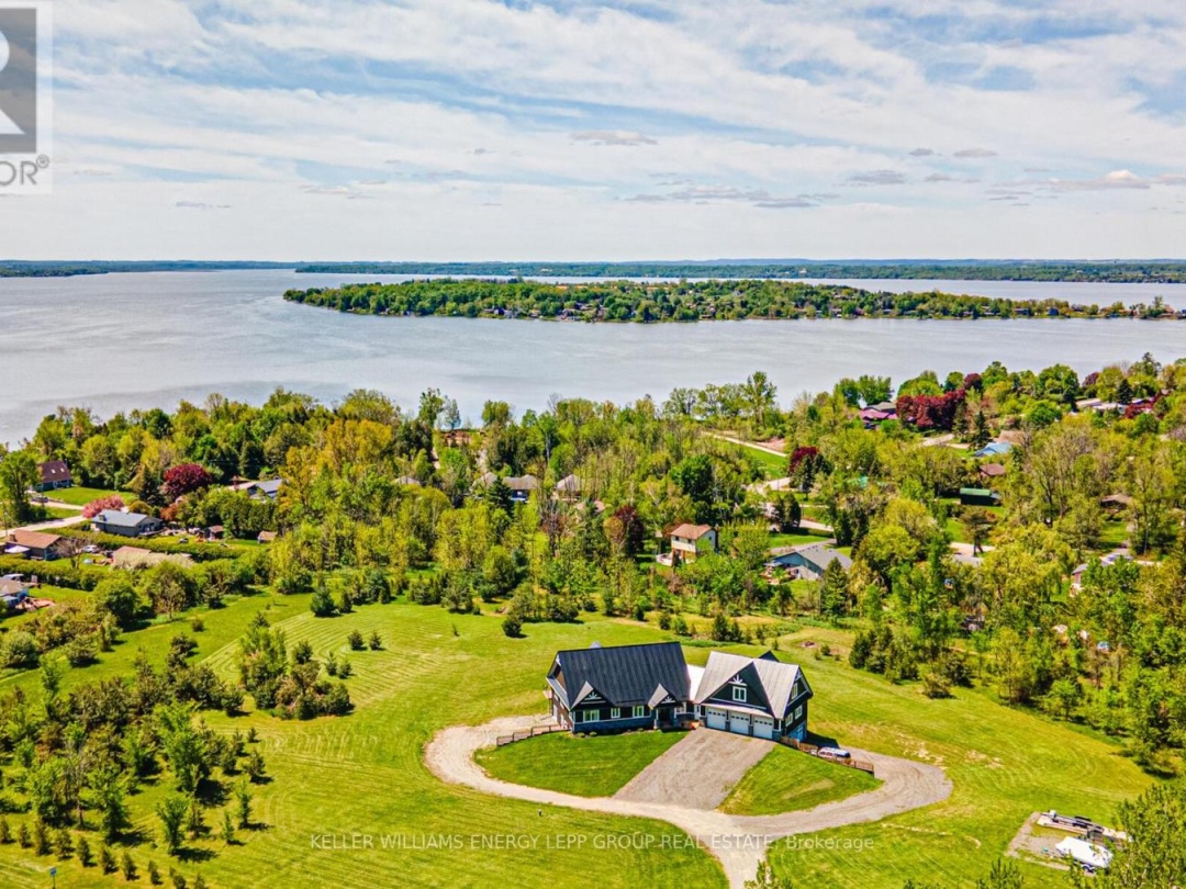 44 Ball Point Road, Kawartha Lakes (Mariposa)