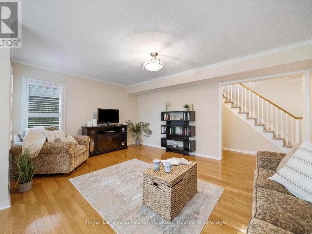 37 VANESSA DRIVE, 