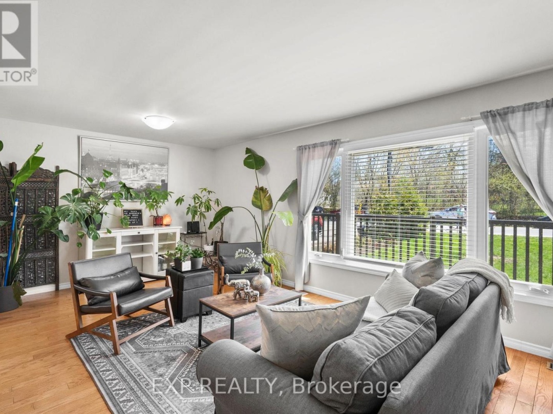 386 MAY STREET, Brock (Beaverton)
