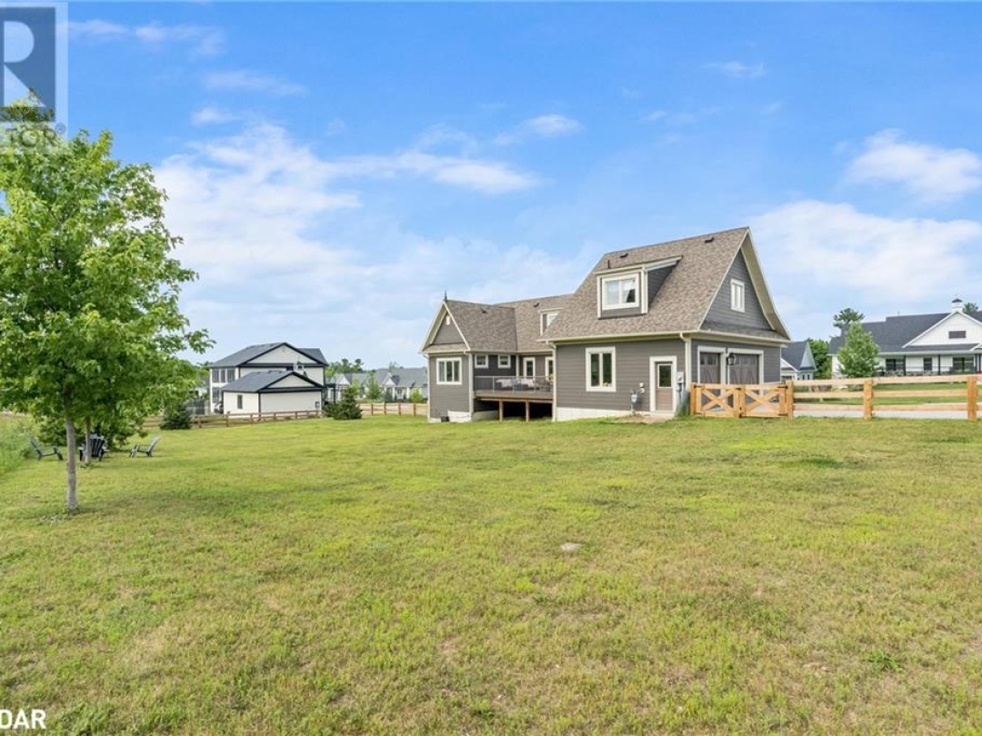 16 Gelderland Crescent, Oro-Medonte