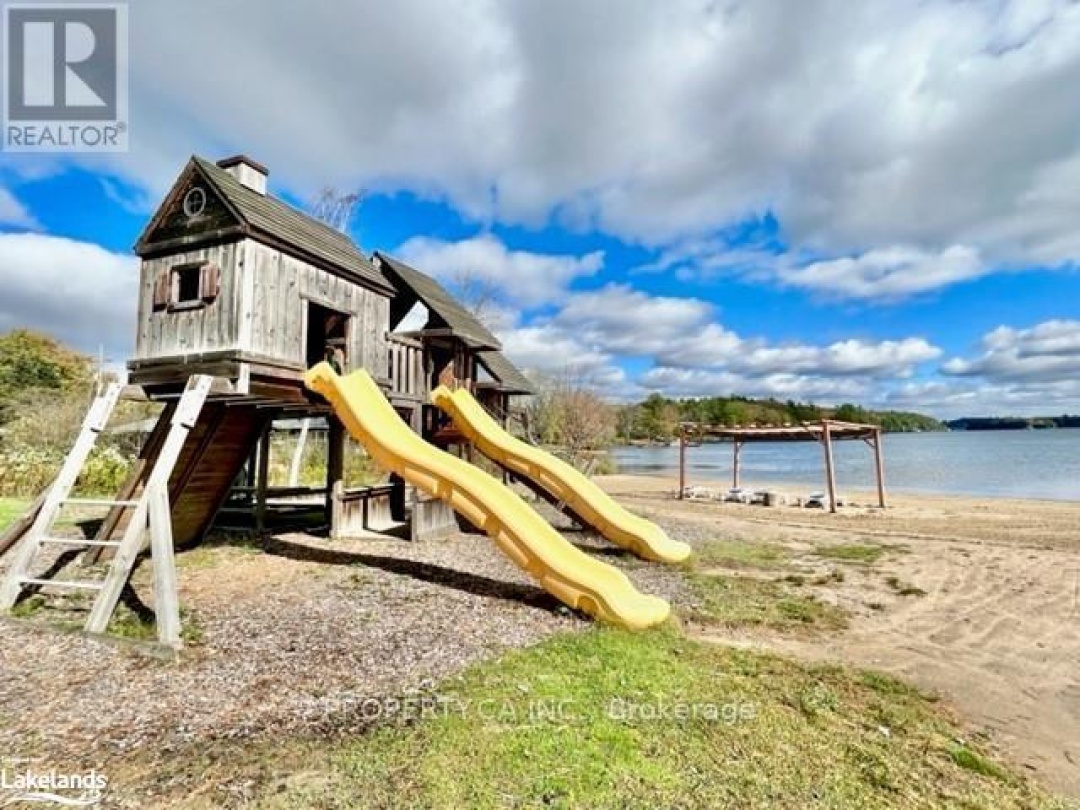 Btve103 1869 Muskoka 118 Road W, Muskoka Lakes