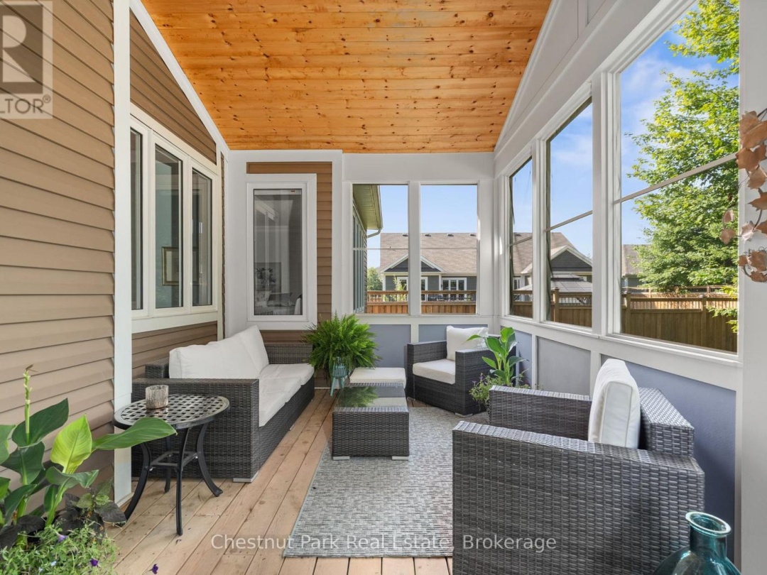 31 WINDSONG CRESCENT, 