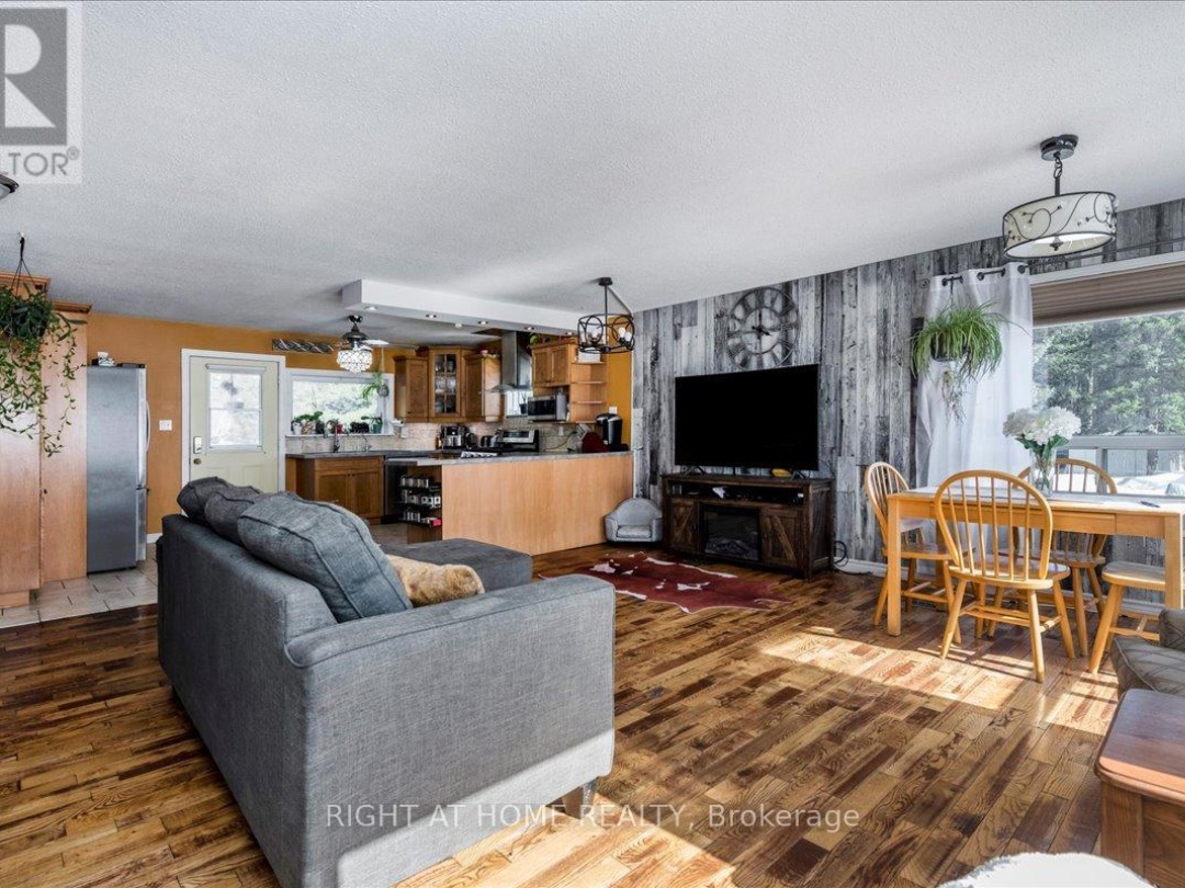 177 MEDONTE 2 SIDE ROAD, Oro-Medonte