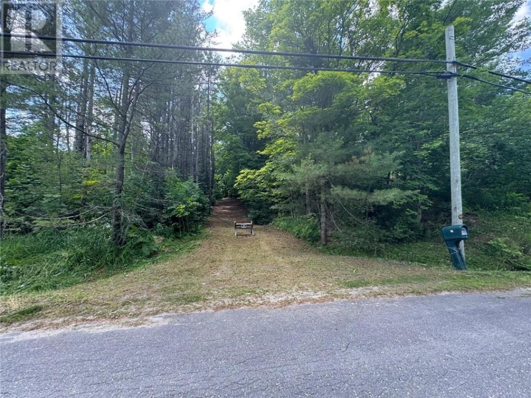 16 Jacklin, Seguin