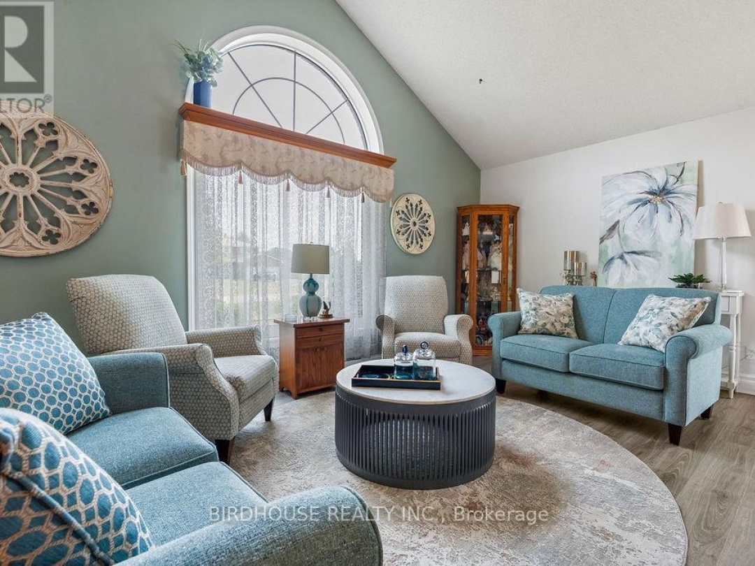 20 DOBLE DRIVE, Kawartha Lakes (Oakwood)