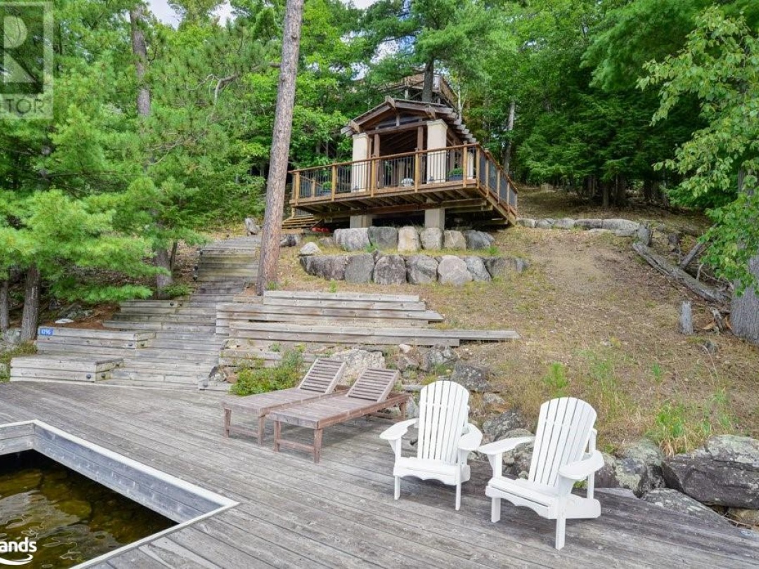 1096 Eilean Gowan Island, Lake Muskoka