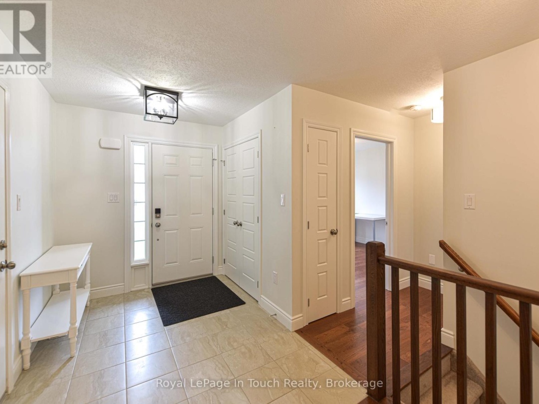45 Ralph Dalton Boulevard, Tay (Victoria Harbour)