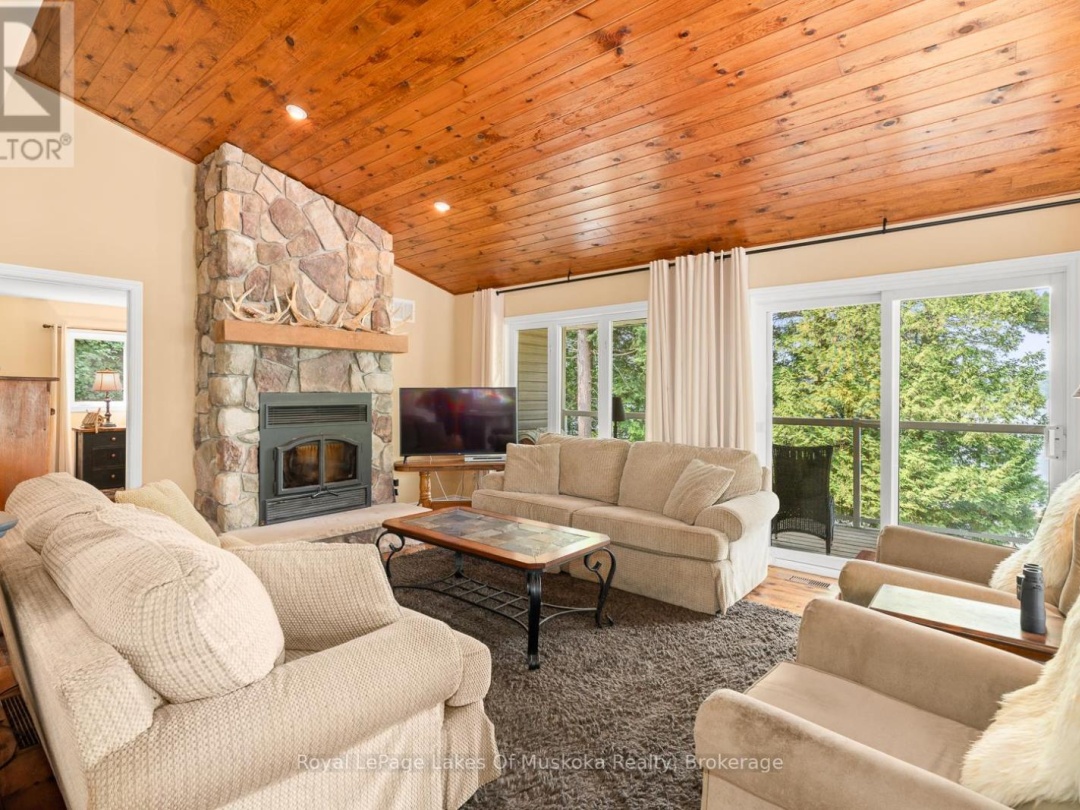 1484 SHANGRILA ROAD, 