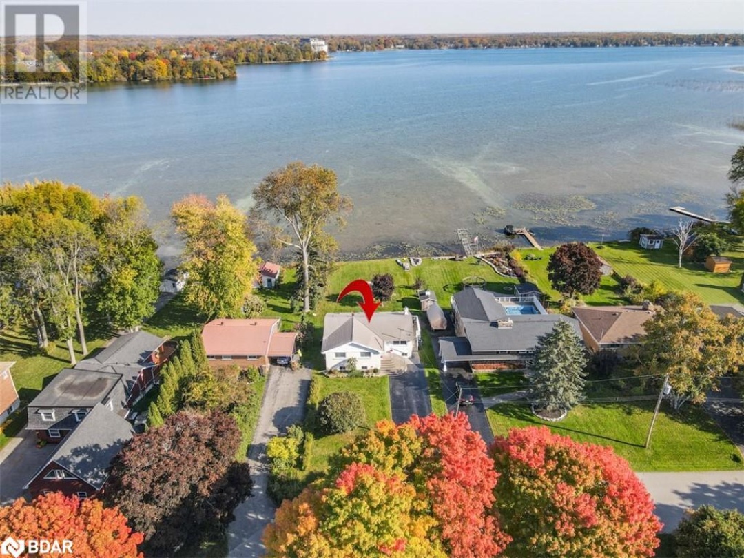 363 Macisaac Drive, Lake Simcoe