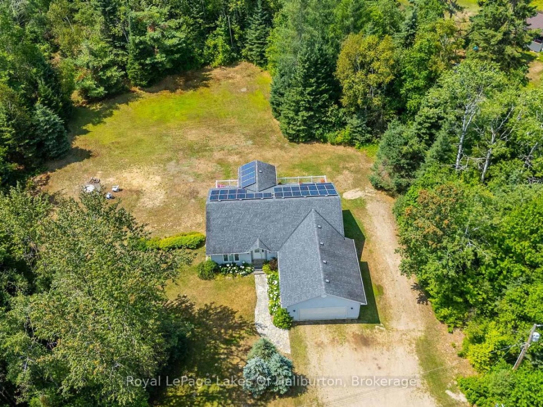 1030 SAWDUST ROAD N, 