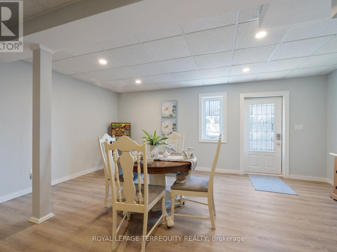 18 MILLER ROAD, Cameron Lake
