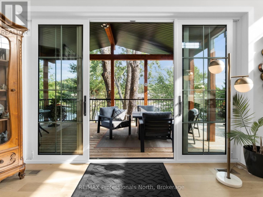 211 HOLDITCH STREET, 