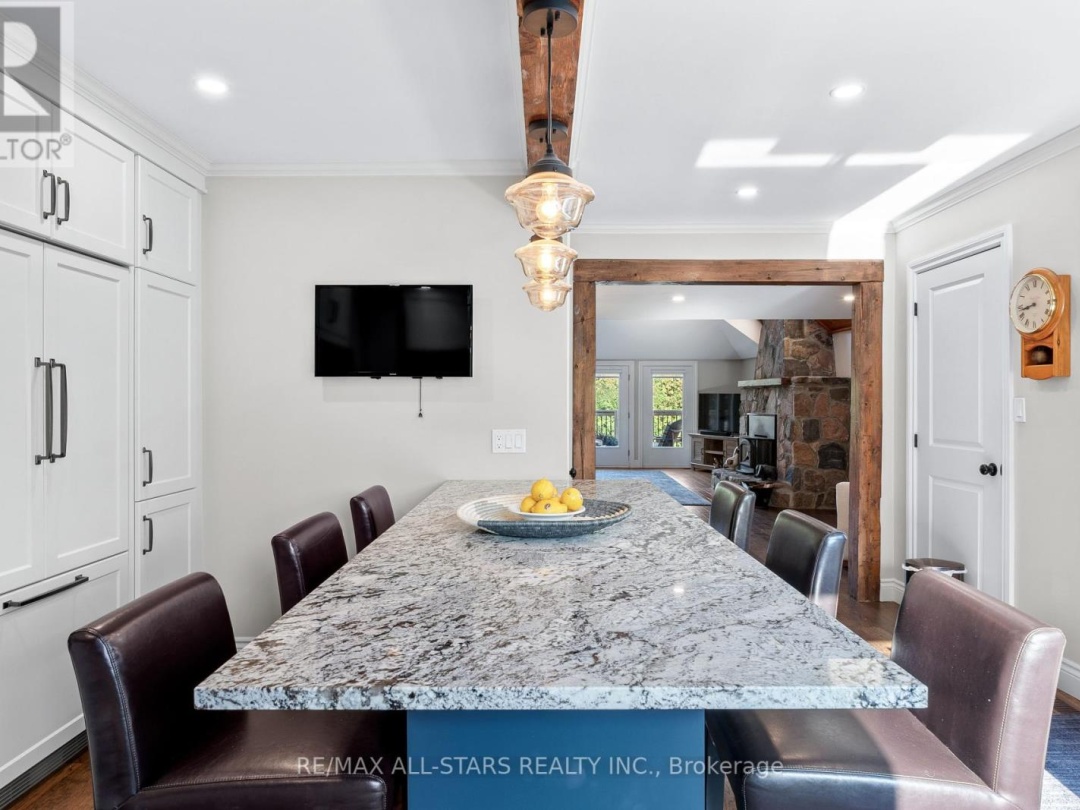 36 STINSON'S BAY ROAD, 