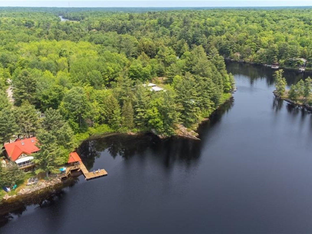 235 LOCH ERNE Road, 