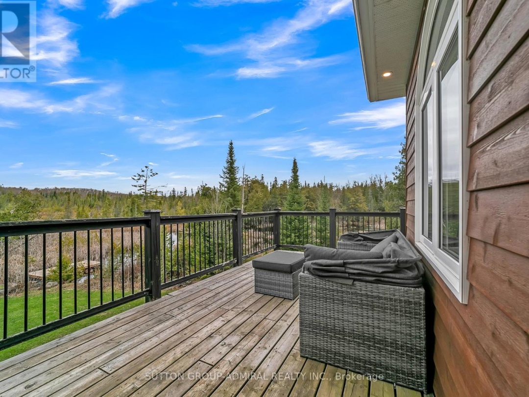 106 JUNIPER ISLE ROAD, Balsam Lake