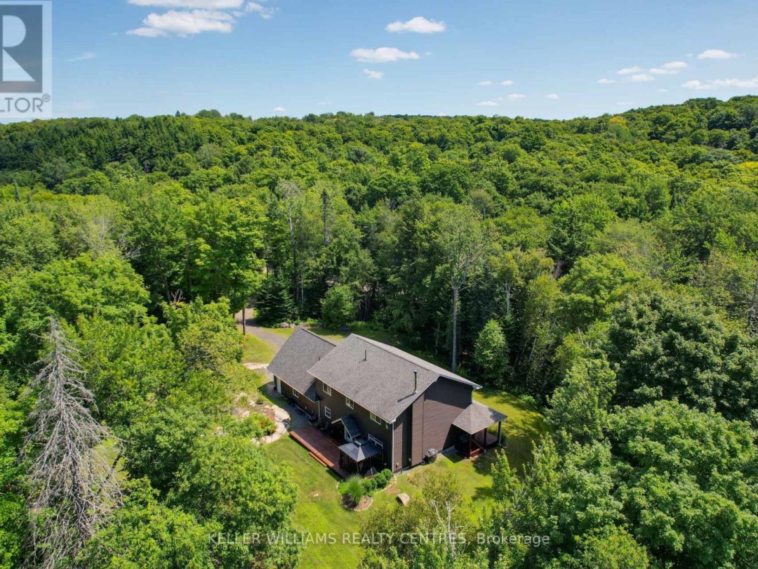 96 LINDGREN ROAD E, 
