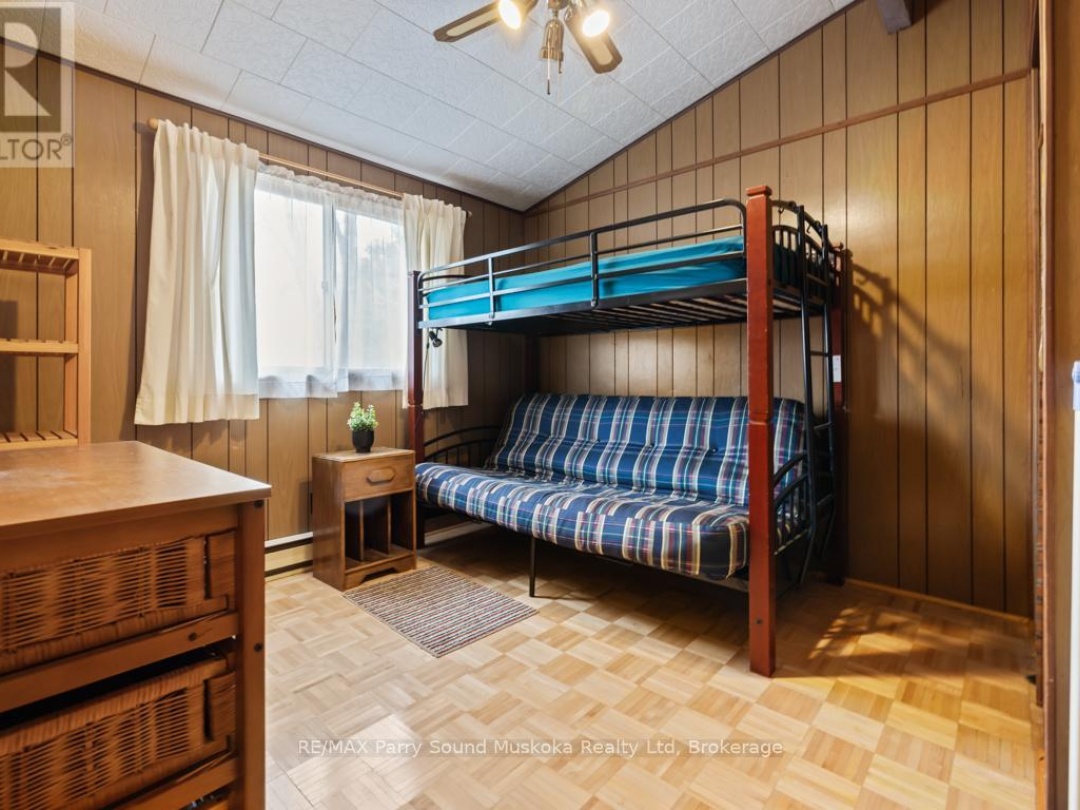 391 SALMON LAKE ROAD, Salmon Lake