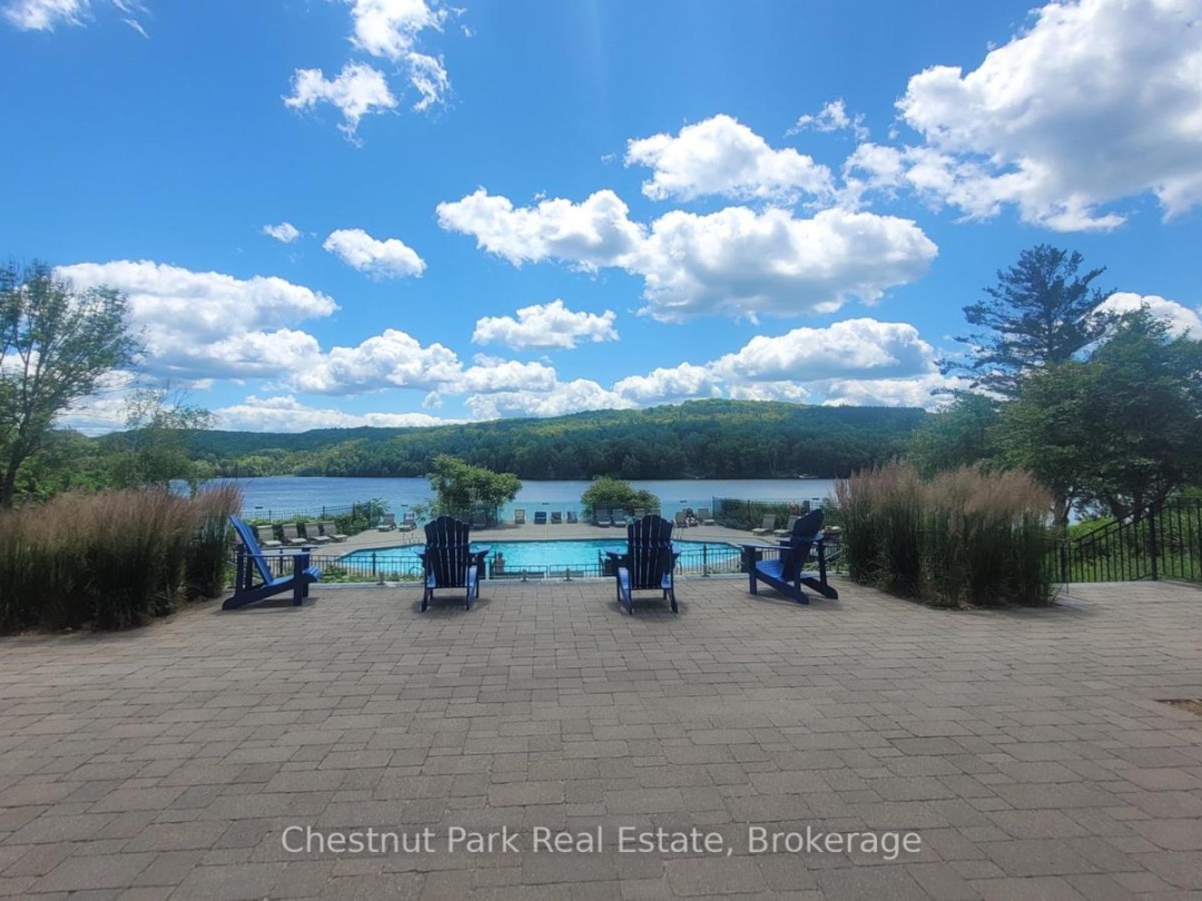 316 - 25 PEN LAKE POINT ROAD, Peninsula Lake