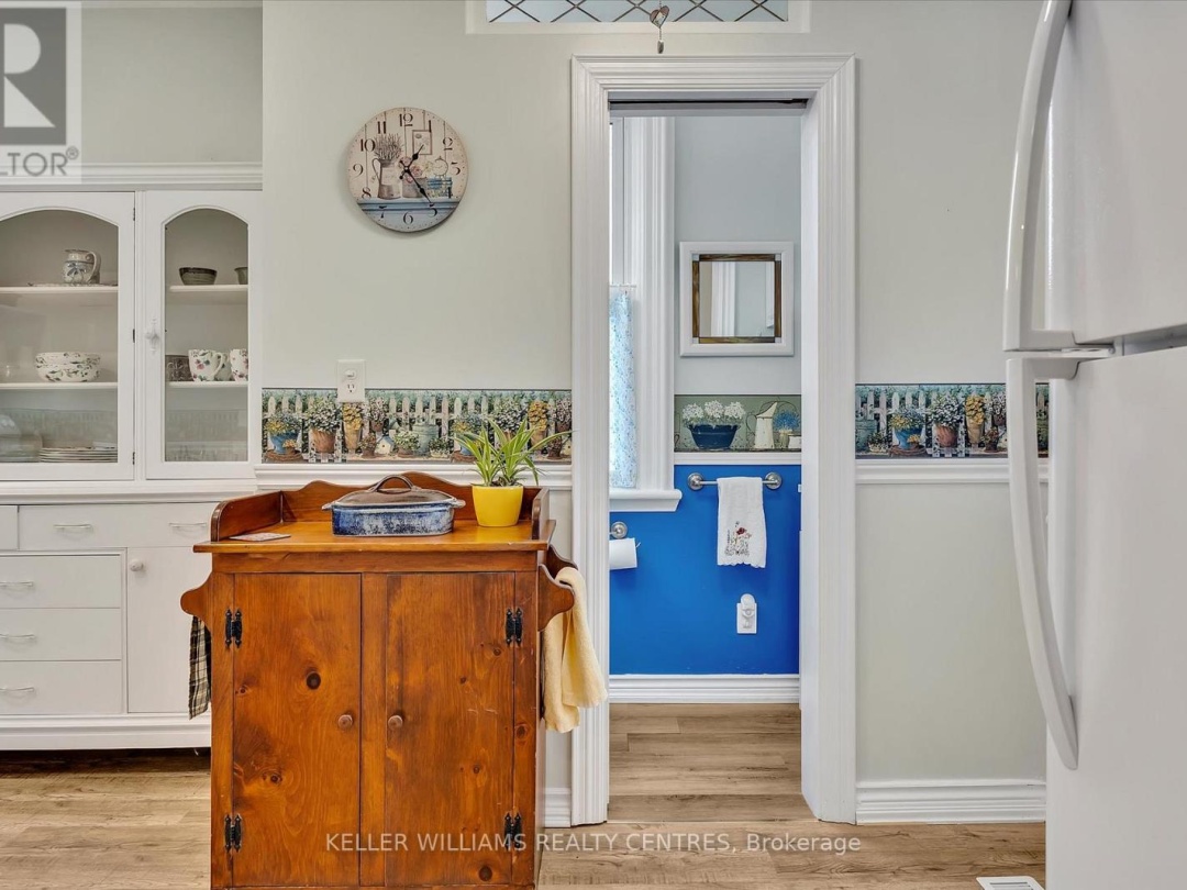 140 KING STREET, Kawartha Lakes (Woodville)