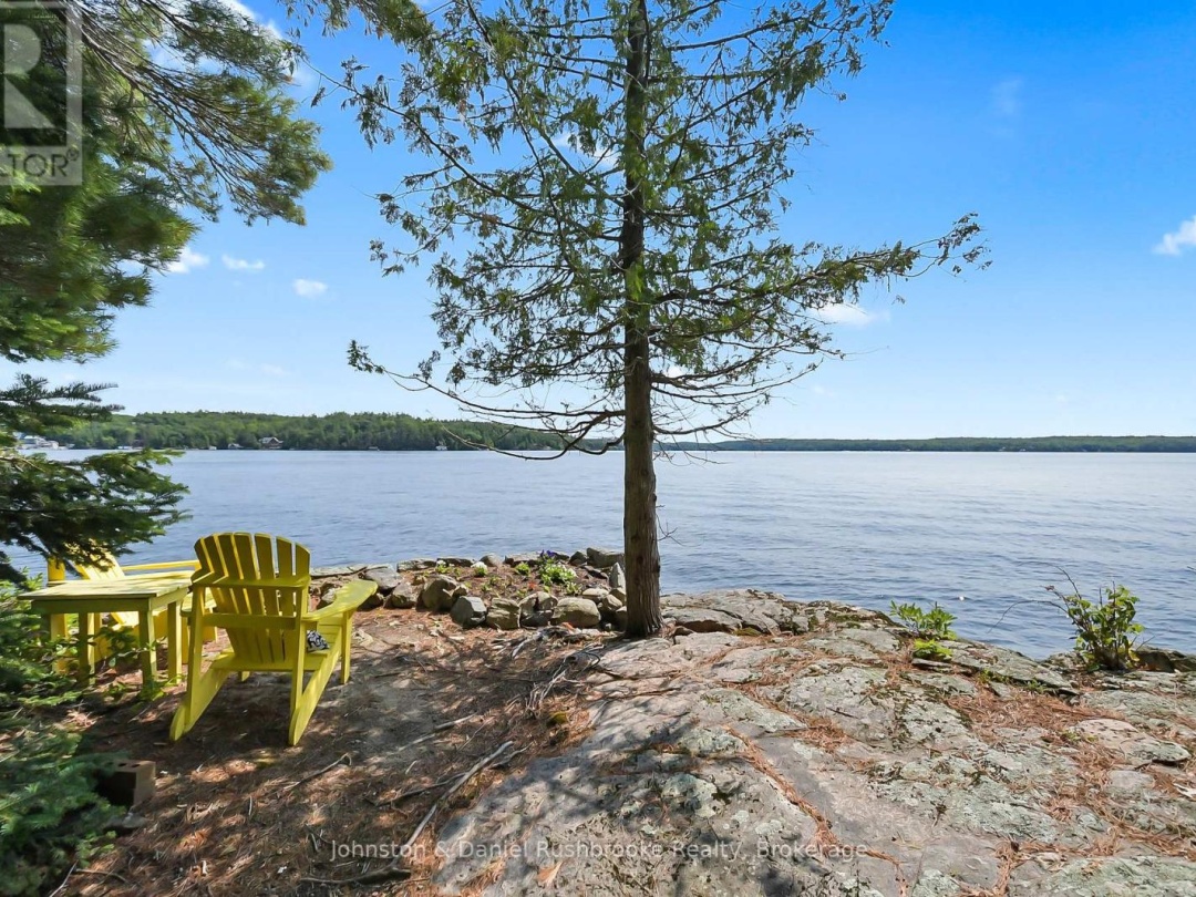 1000 REGATTA ISLAND W, 