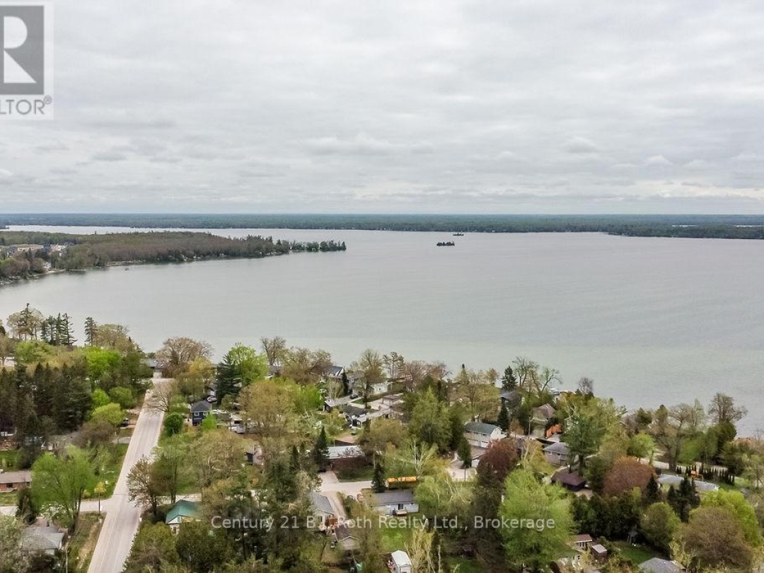 3416 Highview Avenue, Severn (West Shore)