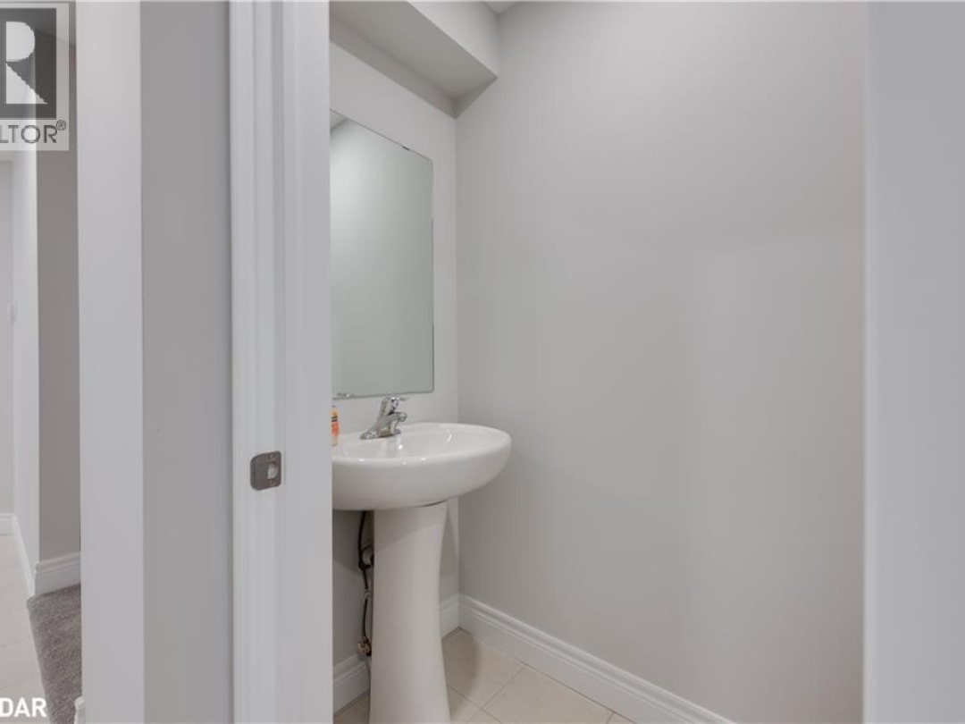 22 MCCONNELL Crescent, 