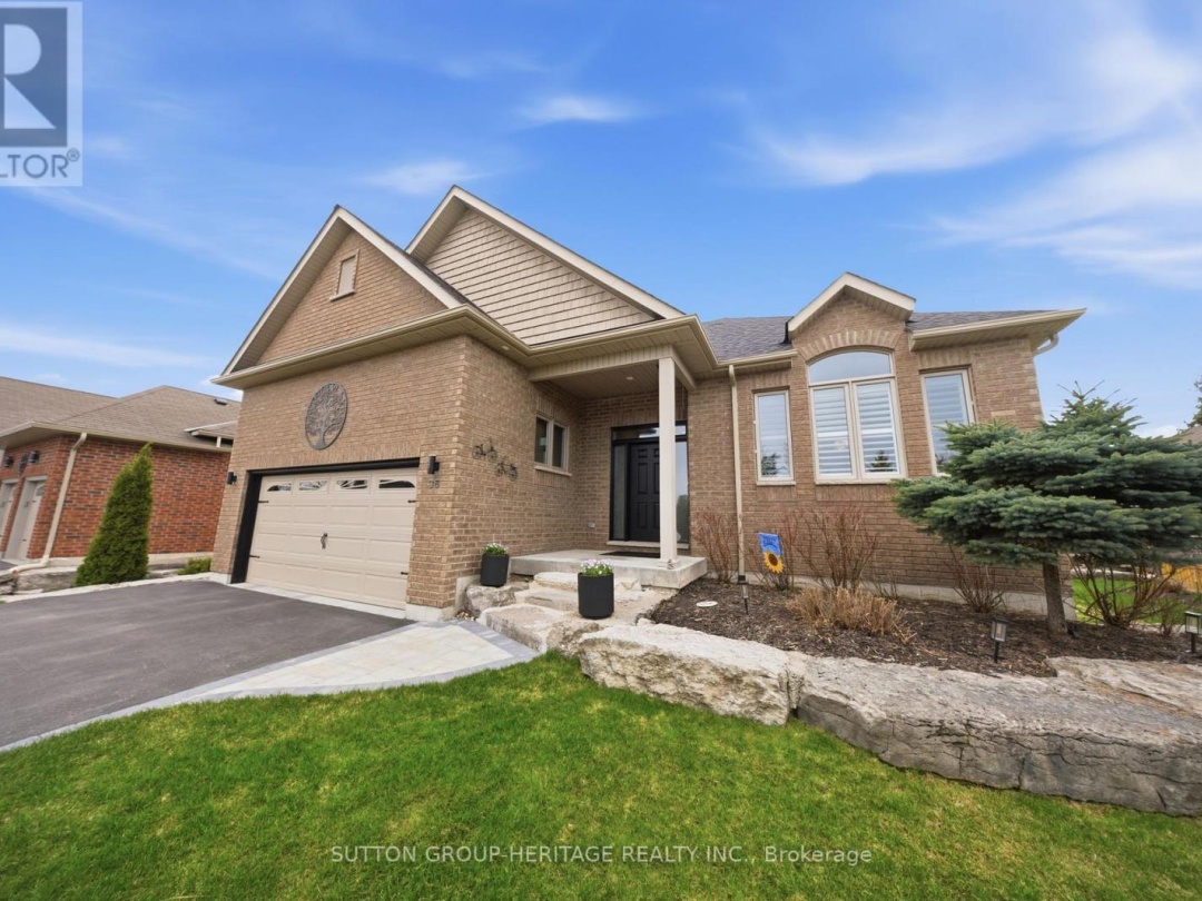 36 HUNTINGWOOD CRESCENT, Kawartha Lakes (Bobcaygeon)