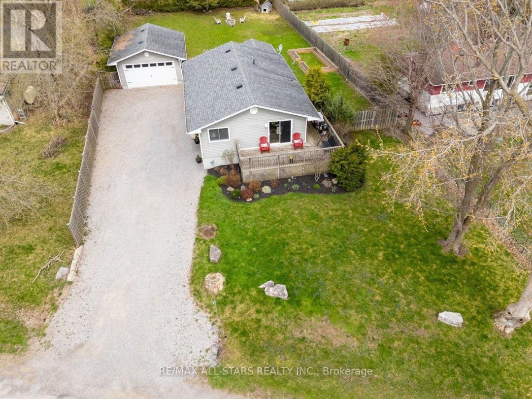 32 Newman Road, Kawartha Lakes (Mariposa)