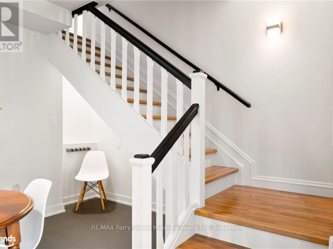 68 PINEWOOD ROAD, 