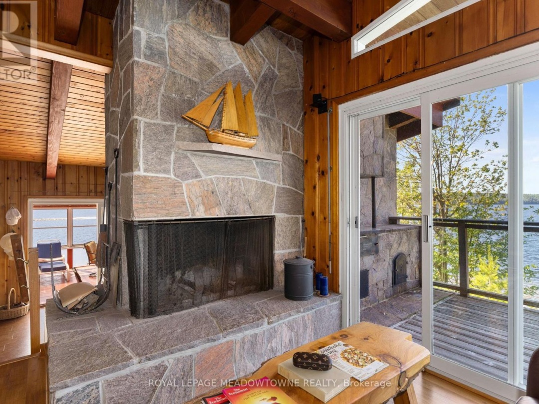 1 B721 GALT ISLAND, Georgian Bay