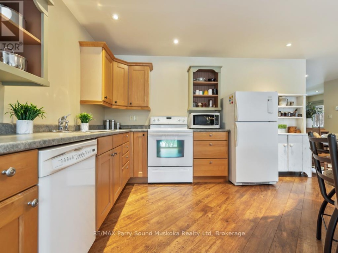 64 124 HIGHWAY, McDougall