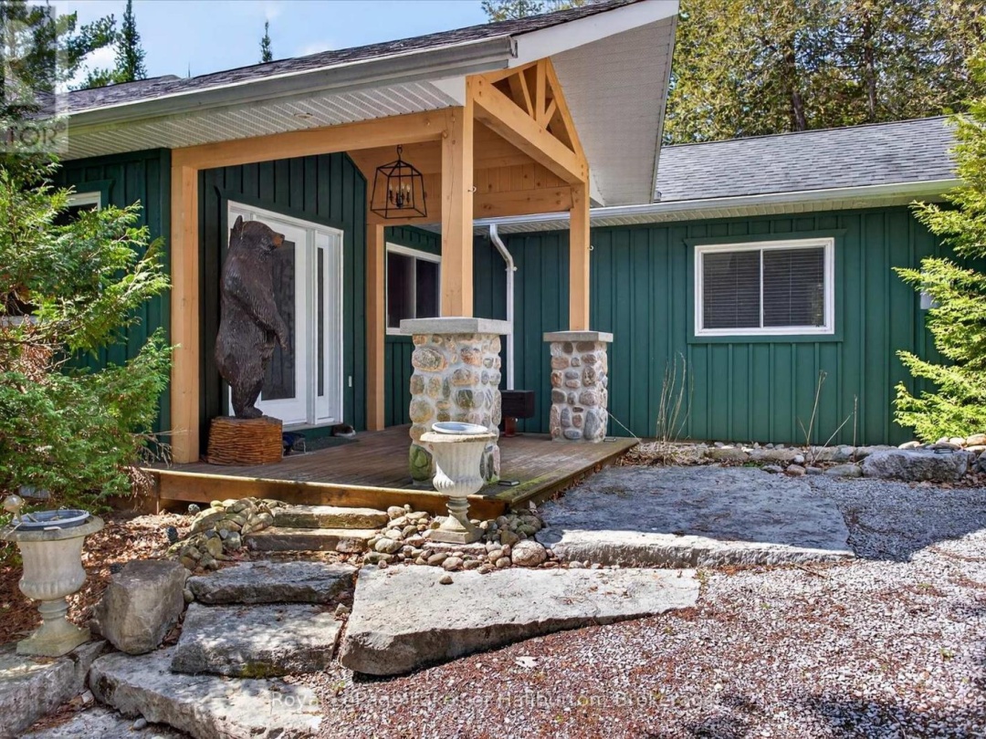 54 CLEARVIEW DRIVE, Crystal Lake