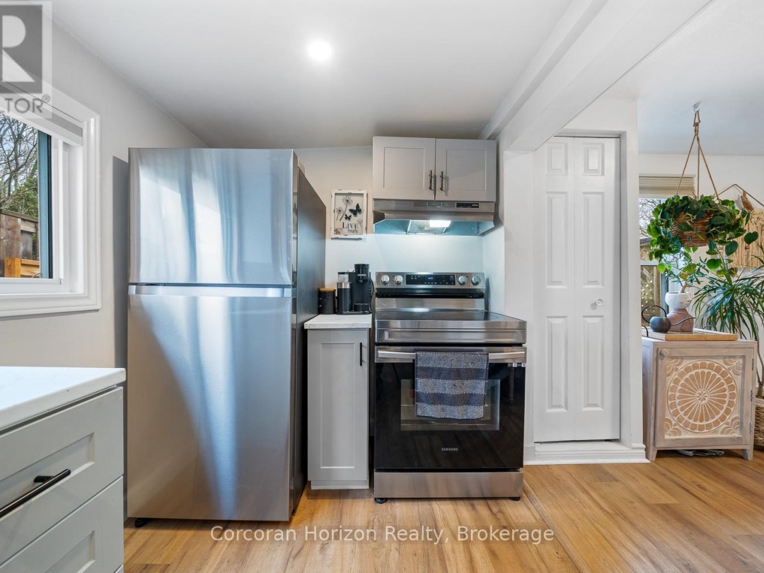555 O'LEARY LANE, Tay (Victoria Harbour)