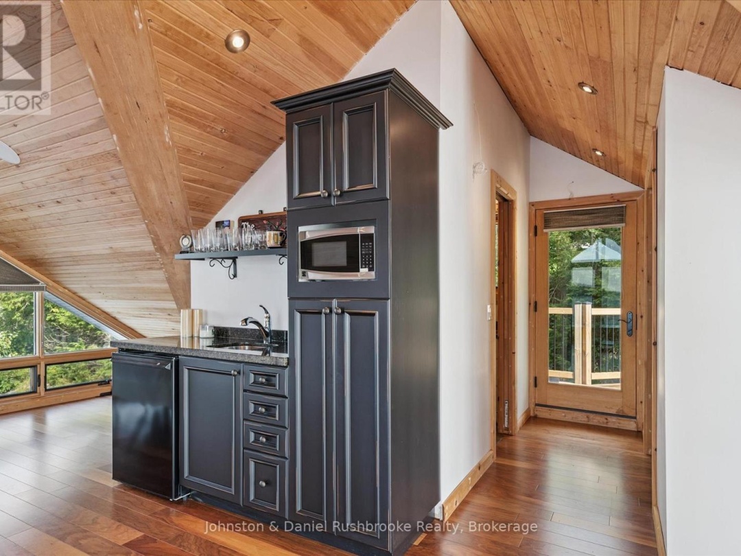 2-1350 STEPHENS BAY ROAD, Lake Muskoka
