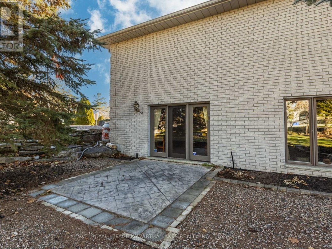 83 NAVIGATORS TRAIL, Kawartha Lakes (Bobcaygeon)