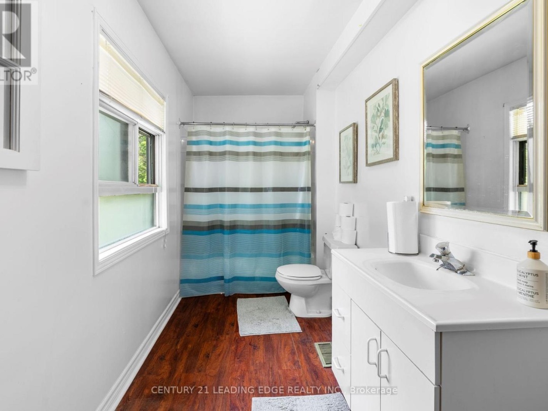 4077 MONCK ROAD, 