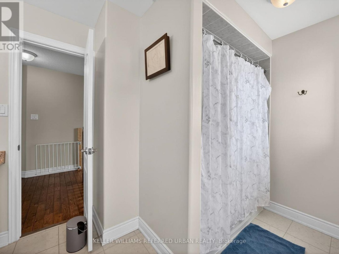 3068 EMPEROR DRIVE, Orillia